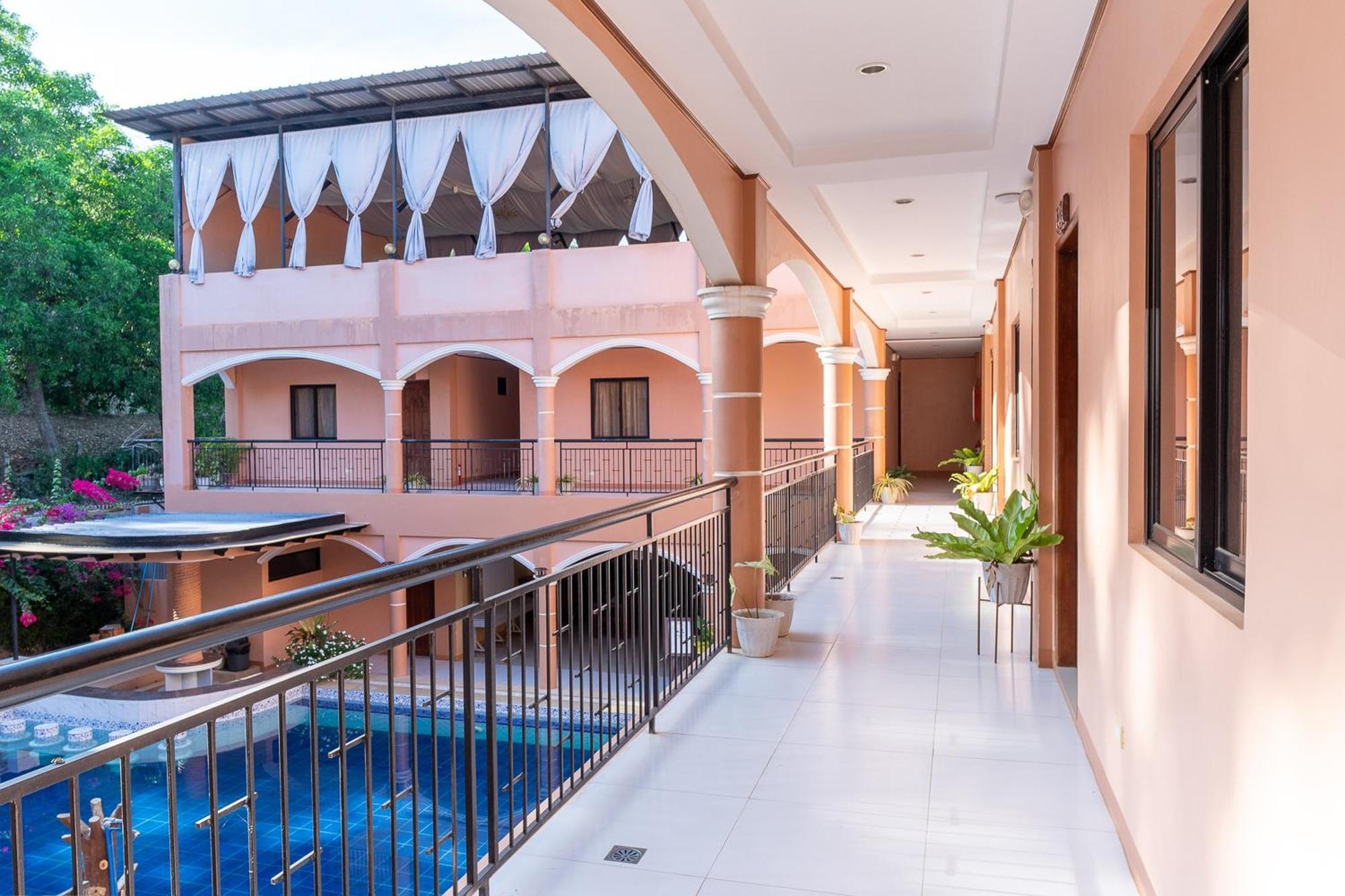 Dinah'S Tourist Inn Puerto Princesa Εξωτερικό φωτογραφία